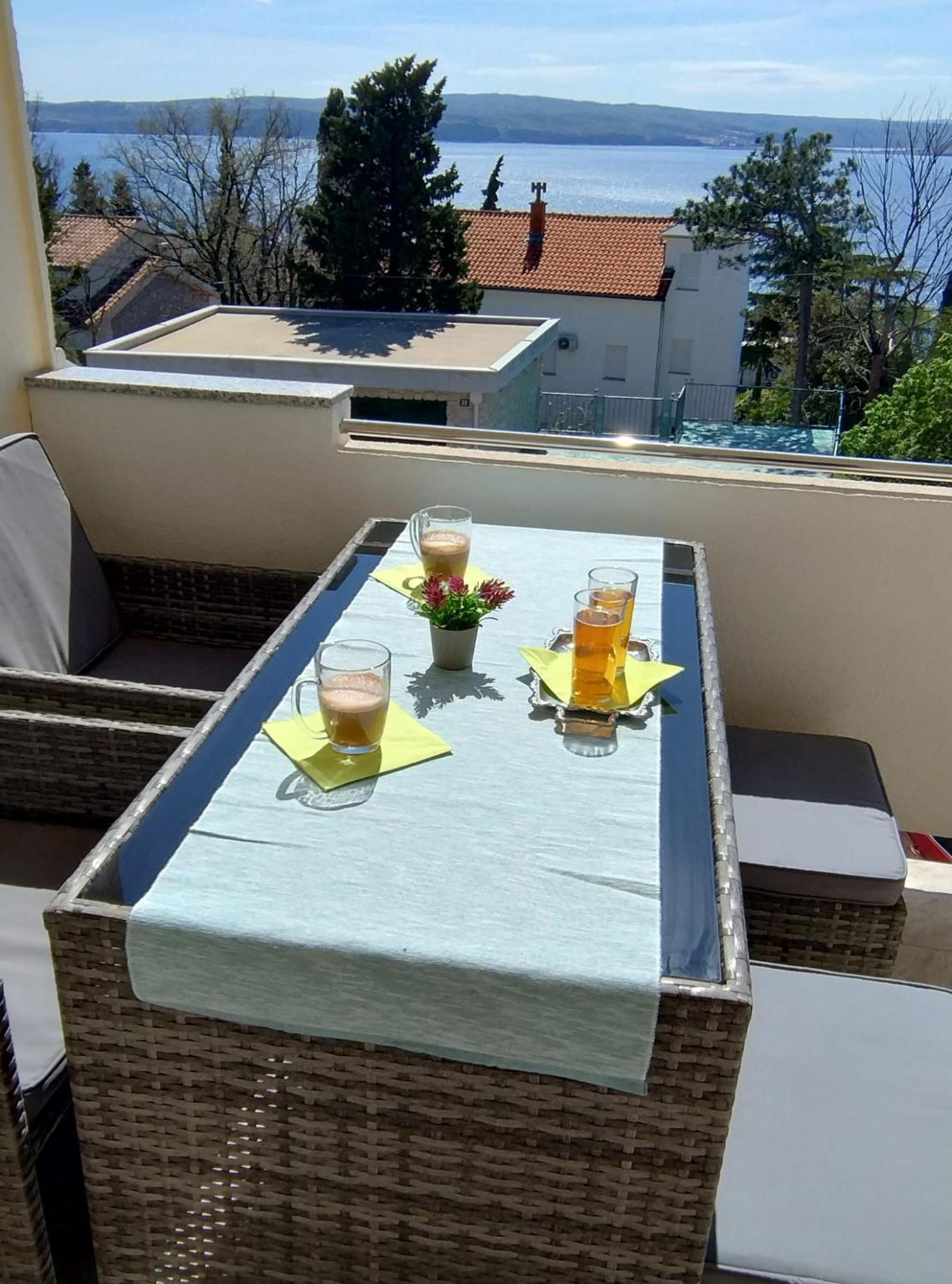 Tany Apartment Dramalj Luaran gambar